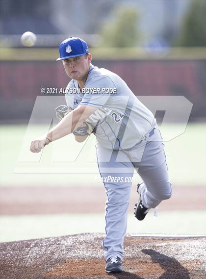 Thumbnail 1 in Bob Jones vs. IMG Academy photogallery.