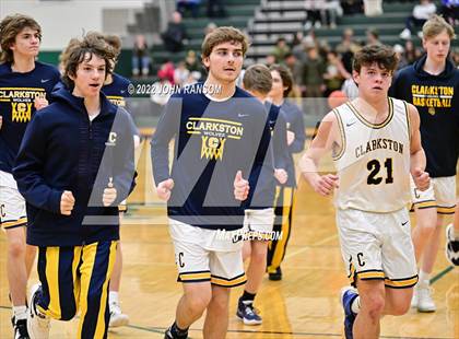 Thumbnail 1 in Clarkston vs. Adams (MHSAA D1 Regional Semifinal) photogallery.