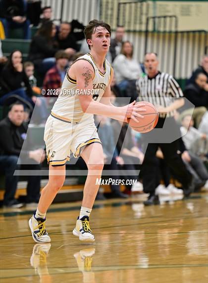 Thumbnail 2 in Clarkston vs. Adams (MHSAA D1 Regional Semifinal) photogallery.
