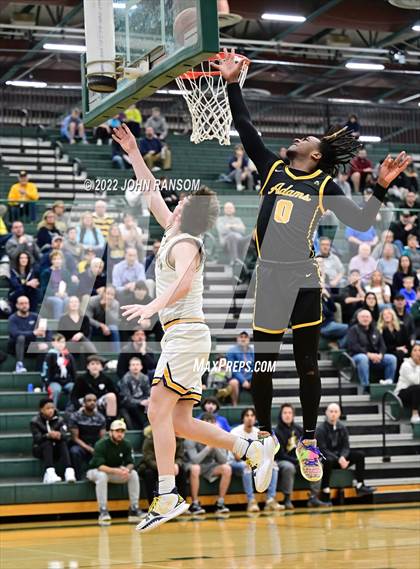 Thumbnail 1 in Clarkston vs. Adams (MHSAA D1 Regional Semifinal) photogallery.