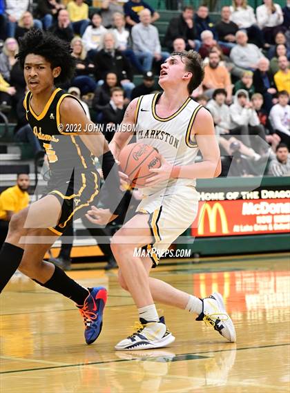 Thumbnail 2 in Clarkston vs. Adams (MHSAA D1 Regional Semifinal) photogallery.