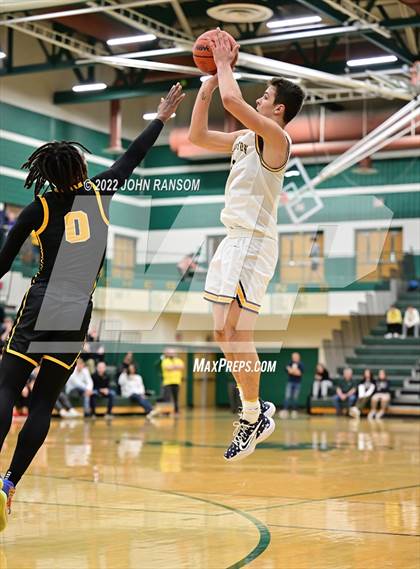 Thumbnail 1 in Clarkston vs. Adams (MHSAA D1 Regional Semifinal) photogallery.
