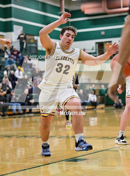 Thumbnail 1 in Clarkston vs. Adams (MHSAA D1 Regional Semifinal) photogallery.