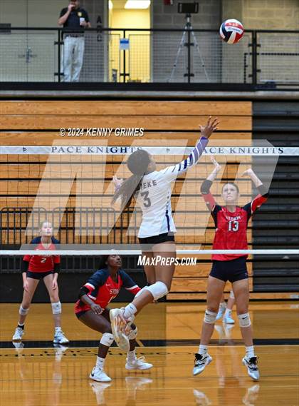 Thumbnail 2 in Providence Christian Academy vs. Cartersville photogallery.