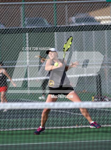 Thumbnail 3 in Thompson Valley vs Loveland photogallery.