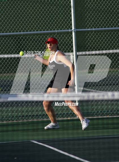Thumbnail 2 in Thompson Valley vs Loveland photogallery.