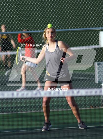 Thumbnail 3 in Thompson Valley vs Loveland photogallery.
