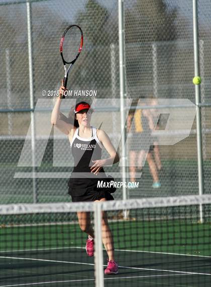 Thumbnail 3 in Thompson Valley vs Loveland photogallery.