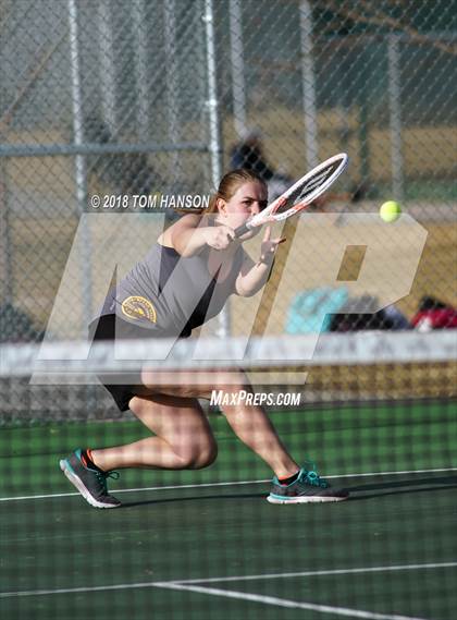 Thumbnail 3 in Thompson Valley vs Loveland photogallery.