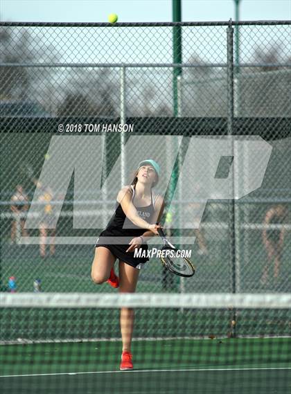 Thumbnail 2 in Thompson Valley vs Loveland photogallery.