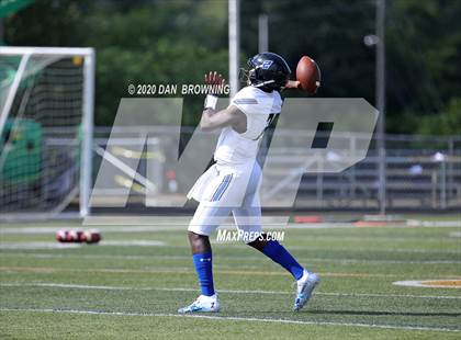 Thumbnail 3 in Trinity Christian @ Knoxville Catholic photogallery.