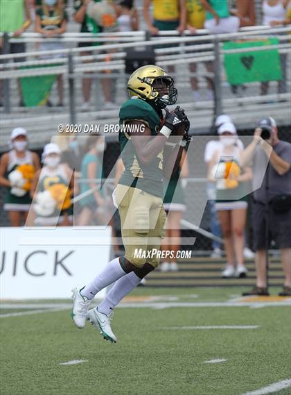 Thumbnail 1 in Trinity Christian @ Knoxville Catholic photogallery.