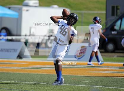Thumbnail 2 in Trinity Christian @ Knoxville Catholic photogallery.