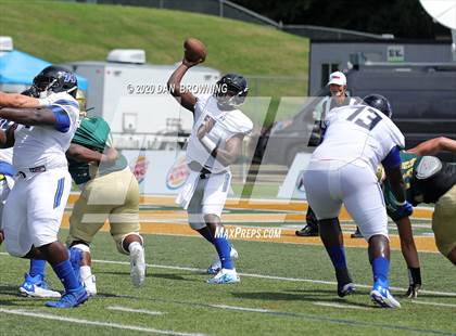 Thumbnail 2 in Trinity Christian @ Knoxville Catholic photogallery.
