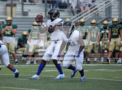 Thumbnail 3 in Trinity Christian @ Knoxville Catholic photogallery.