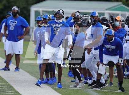 Thumbnail 3 in Trinity Christian @ Knoxville Catholic photogallery.