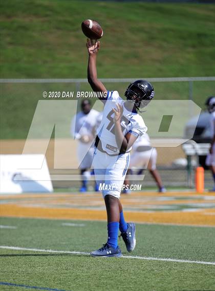 Thumbnail 2 in Trinity Christian @ Knoxville Catholic photogallery.