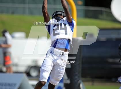 Thumbnail 2 in Trinity Christian @ Knoxville Catholic photogallery.