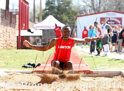 Thumbnail 1 in Southwest Oklahoma Invitational Track Meet  photogallery.