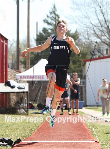 Thumbnail 1 in Southwest Oklahoma Invitational Track Meet  photogallery.
