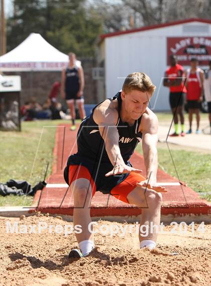 Thumbnail 2 in Southwest Oklahoma Invitational Track Meet  photogallery.