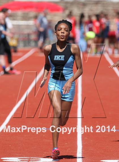 Thumbnail 2 in Southwest Oklahoma Invitational Track Meet  photogallery.