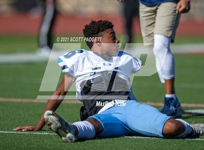 Thumbnail 2 in Patrick Henry vs. University City (CIF SDS D4 Championship) photogallery.