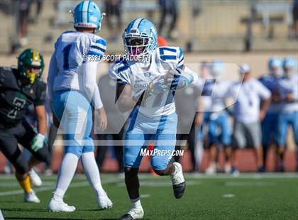 Thumbnail 3 in Patrick Henry vs. University City (CIF SDS D4 Championship) photogallery.