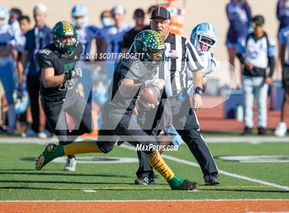Thumbnail 3 in Patrick Henry vs. University City (CIF SDS D4 Championship) photogallery.