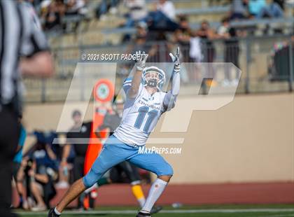 Thumbnail 2 in Patrick Henry vs. University City (CIF SDS D4 Championship) photogallery.