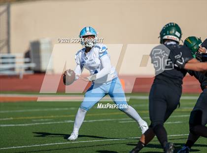 Thumbnail 3 in Patrick Henry vs. University City (CIF SDS D4 Championship) photogallery.