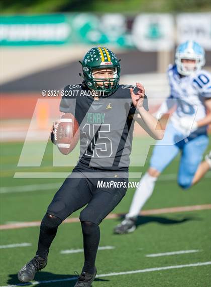 Thumbnail 2 in Patrick Henry vs. University City (CIF SDS D4 Championship) photogallery.