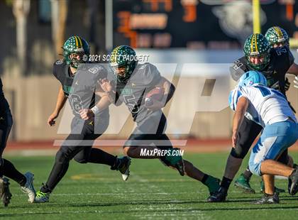 Thumbnail 3 in Patrick Henry vs. University City (CIF SDS D4 Championship) photogallery.