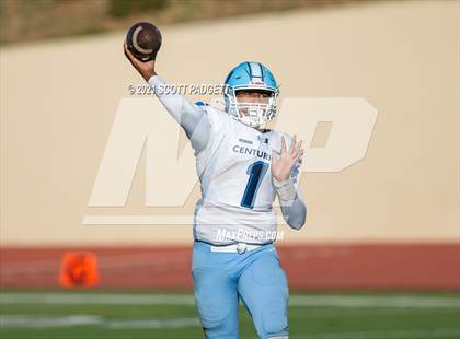 Thumbnail 3 in Patrick Henry vs. University City (CIF SDS D4 Championship) photogallery.