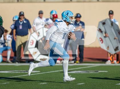 Thumbnail 3 in Patrick Henry vs. University City (CIF SDS D4 Championship) photogallery.