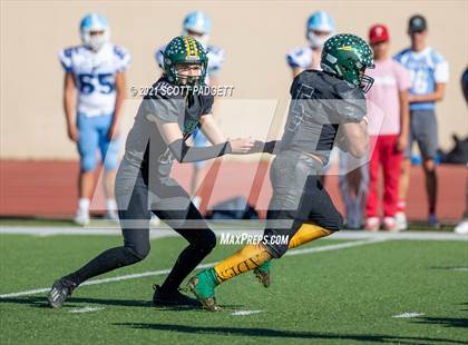 Thumbnail 1 in Patrick Henry vs. University City (CIF SDS D4 Championship) photogallery.