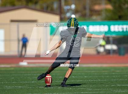 Thumbnail 3 in Patrick Henry vs. University City (CIF SDS D4 Championship) photogallery.