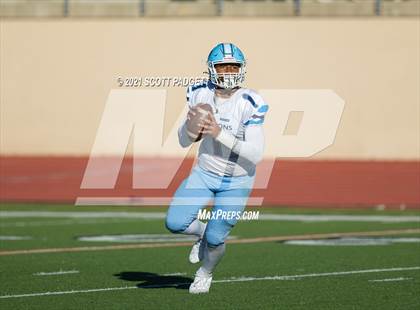 Thumbnail 2 in Patrick Henry vs. University City (CIF SDS D4 Championship) photogallery.