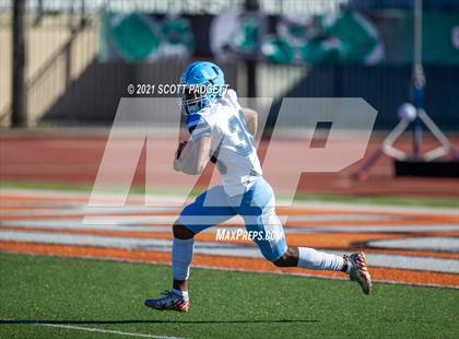 Thumbnail 1 in Patrick Henry vs. University City (CIF SDS D4 Championship) photogallery.