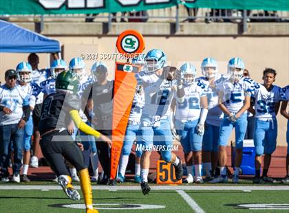 Thumbnail 1 in Patrick Henry vs. University City (CIF SDS D4 Championship) photogallery.