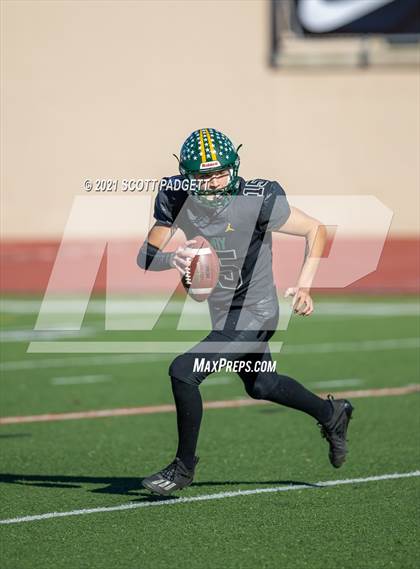 Thumbnail 2 in Patrick Henry vs. University City (CIF SDS D4 Championship) photogallery.