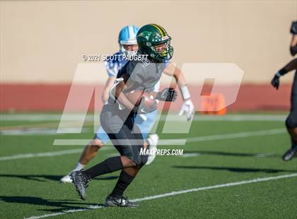 Thumbnail 3 in Patrick Henry vs. University City (CIF SDS D4 Championship) photogallery.