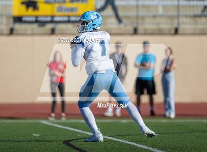 Thumbnail 1 in Patrick Henry vs. University City (CIF SDS D4 Championship) photogallery.