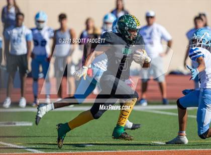 Thumbnail 2 in Patrick Henry vs. University City (CIF SDS D4 Championship) photogallery.