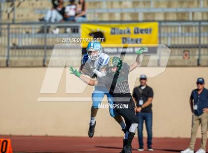 Thumbnail 3 in Patrick Henry vs. University City (CIF SDS D4 Championship) photogallery.