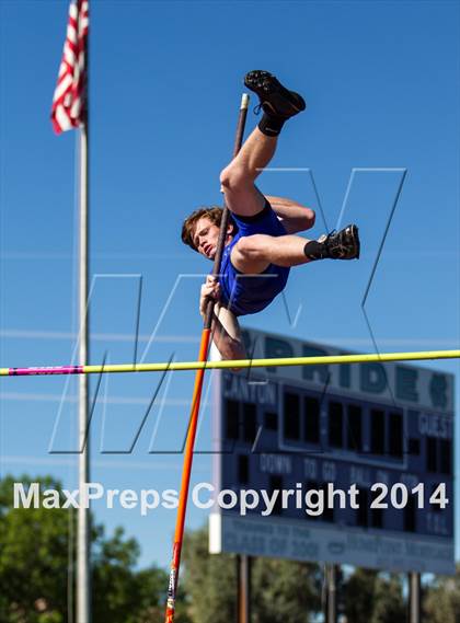 Thumbnail 2 in Rattler Booster Invitational photogallery.