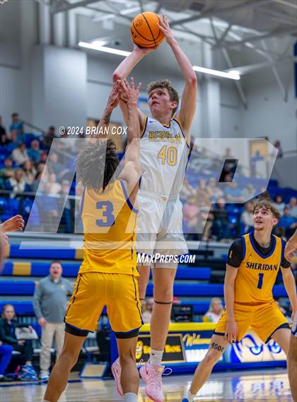 Thumbnail 3 in Sheridan vs Bergman (Lendel Thomas Classic) photogallery.