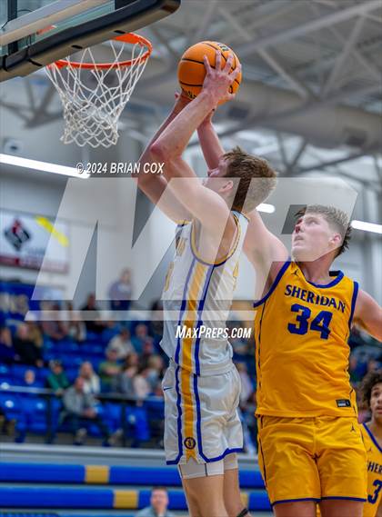 Thumbnail 1 in Sheridan vs Bergman (Lendel Thomas Classic) photogallery.