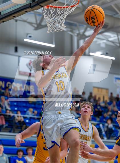 Thumbnail 2 in Sheridan vs Bergman (Lendel Thomas Classic) photogallery.