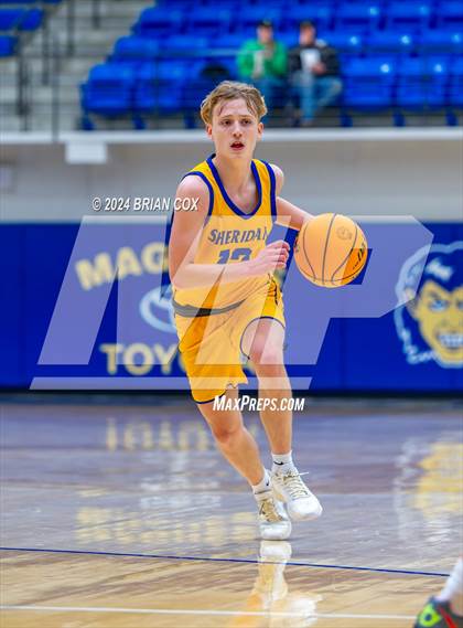 Thumbnail 2 in Sheridan vs Bergman (Lendel Thomas Classic) photogallery.